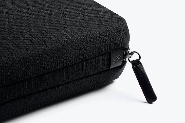 pouch Tech Kit - Black
