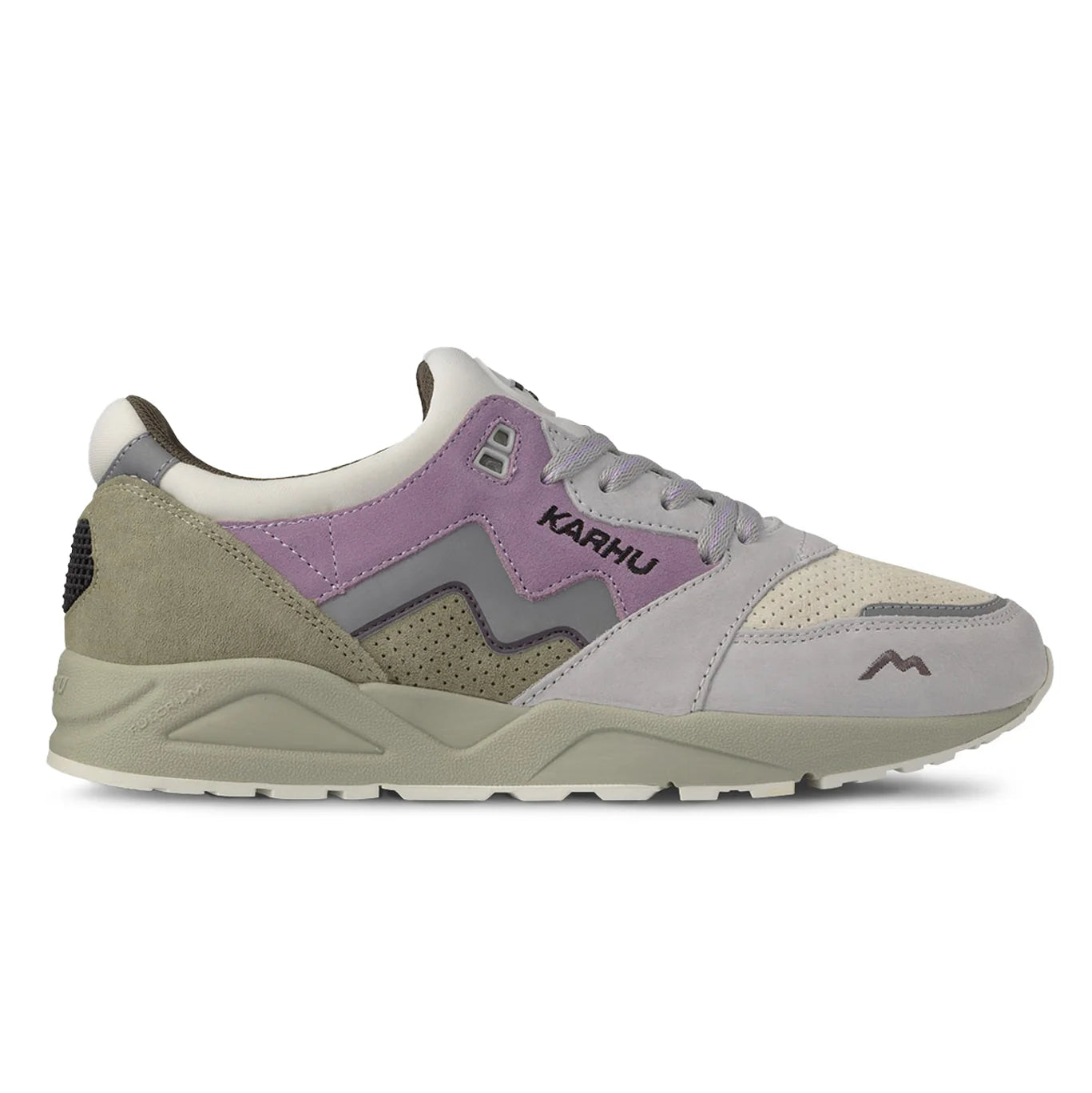 Karhu Aria 95 Trainer in Dawn Blue and Orchid Petal