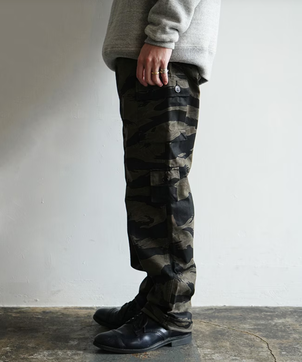 Classic military cut of Black Tiger Pattern Trousers by Buzz Rickson's, 100% cotton.