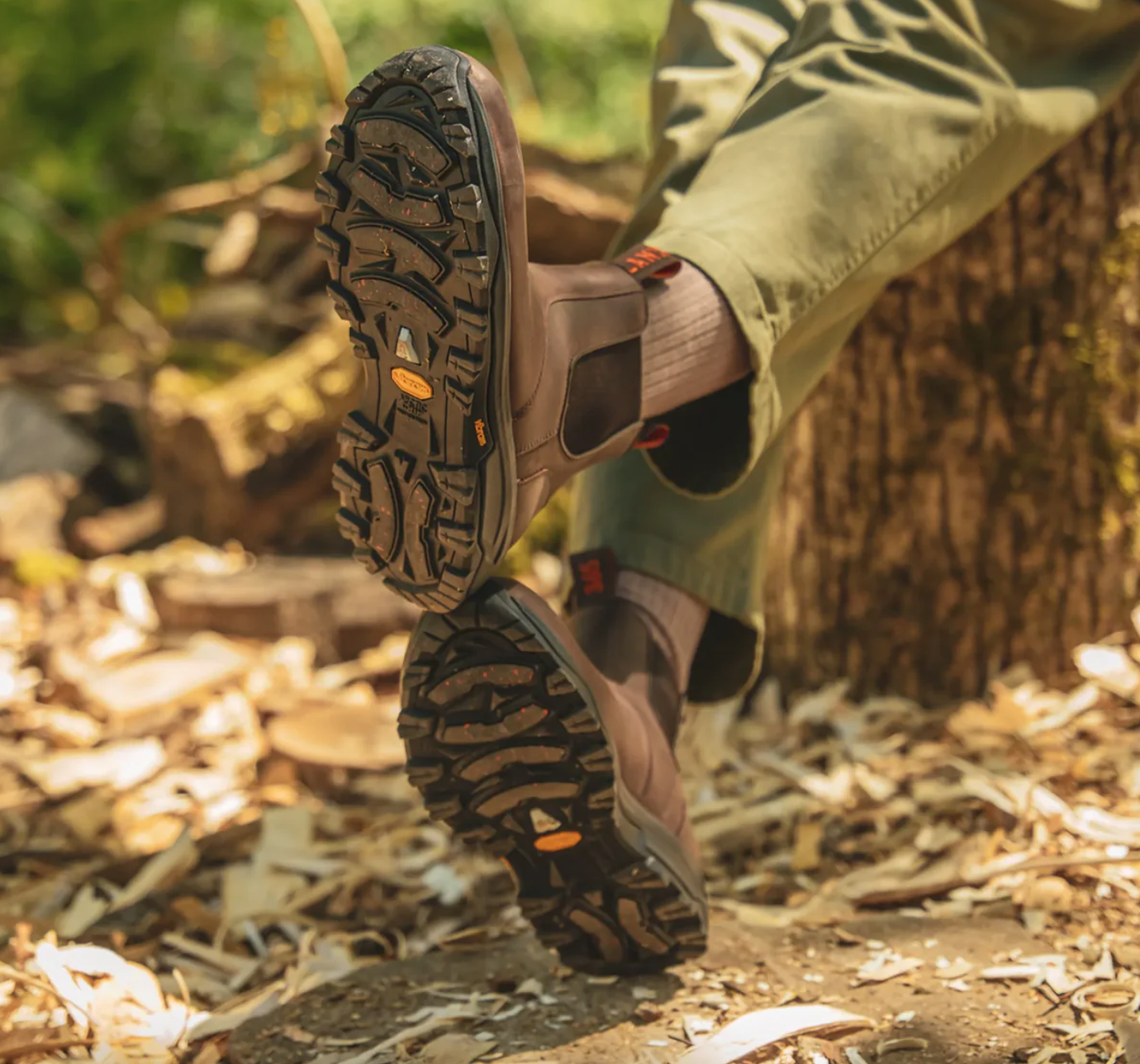 Ribchester - Brown Distressed | Lanx | Burrows & Hare